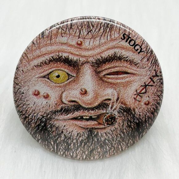 🔮‎ 5/$25 80's Vintage Horror Monster Goulie Stogy Pin - Picture 1 of 3